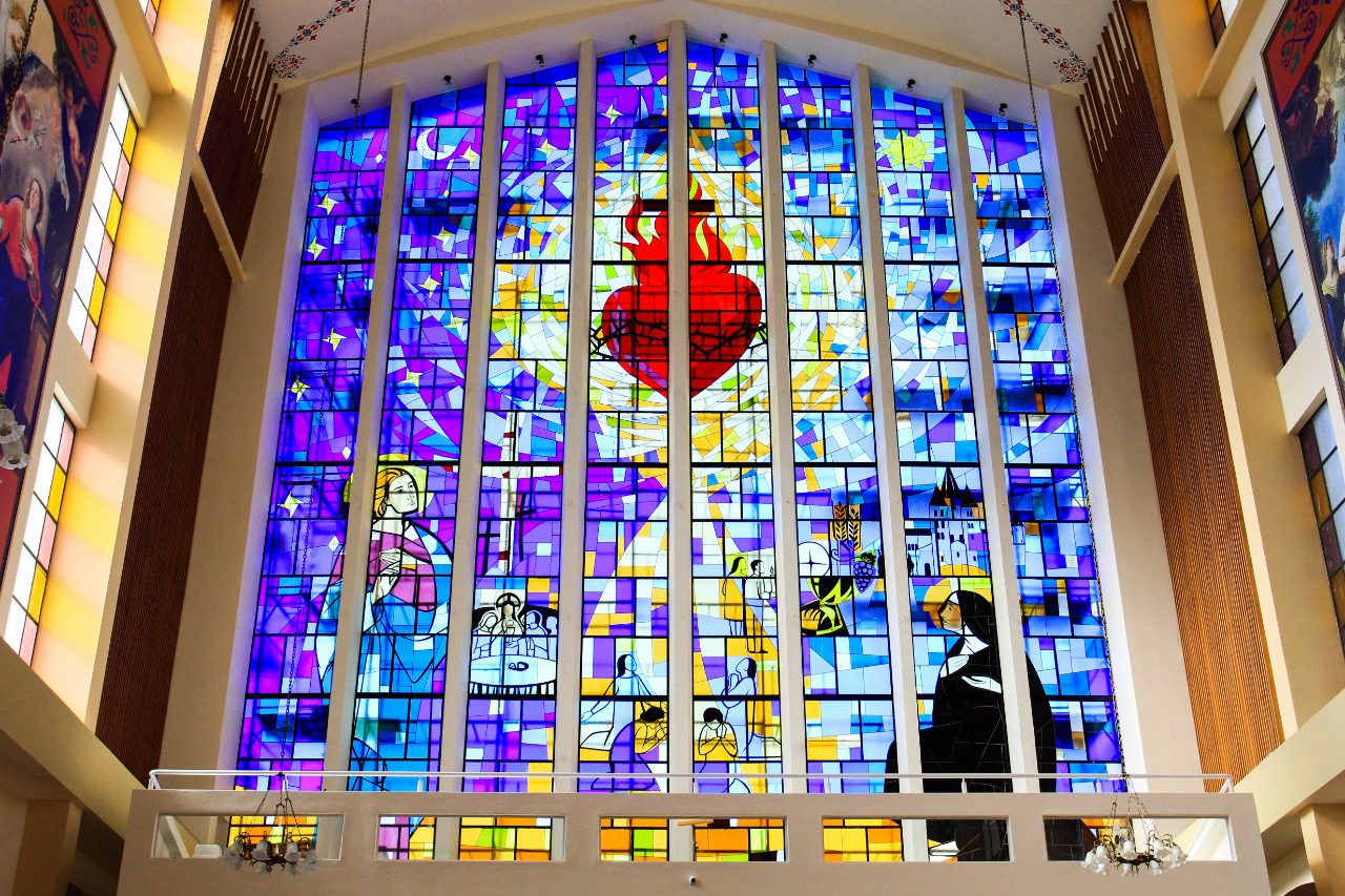 novo-vitral-patryck-madeira-arquidiocese-de-curitiba-2
