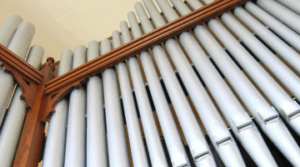 Concerto marca reinauguração do órgão da Paróquia Santo Antônio do Orleans